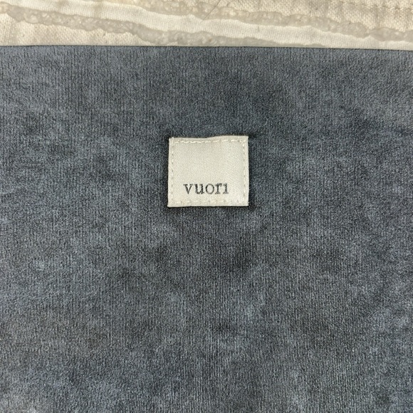 VUORI Biker Shorts - Picture 3 of 4